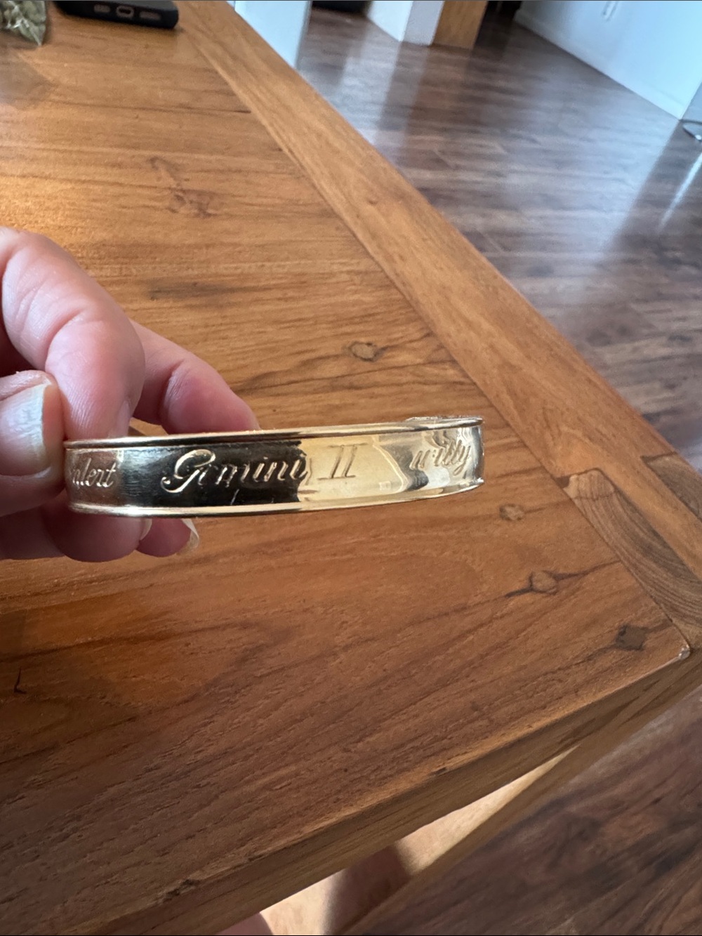 VINTAGE Avon Gold Tone Gemini Bangle Bracelet